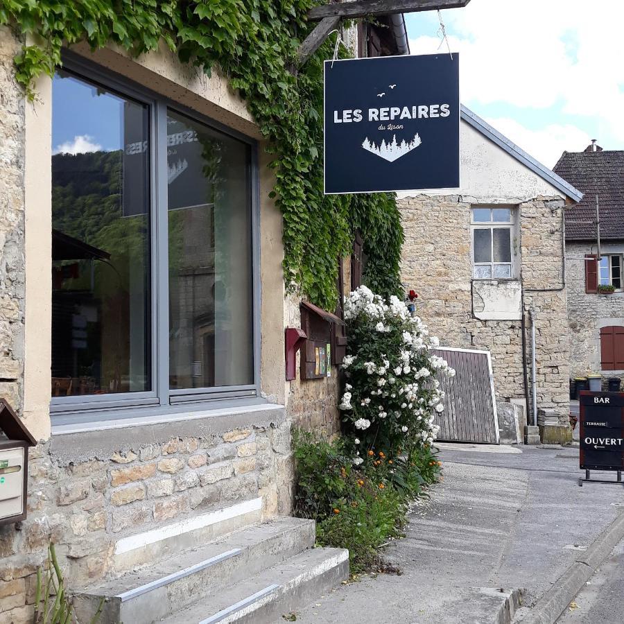 Отель Les Repaires Nans-sous-Sainte-Anne Экстерьер фото